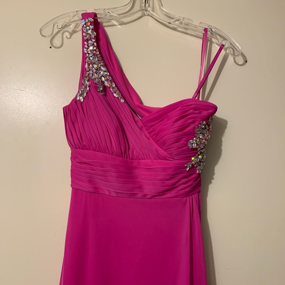 Adrianna Papell Hailey evening gown prom dress one shoulder